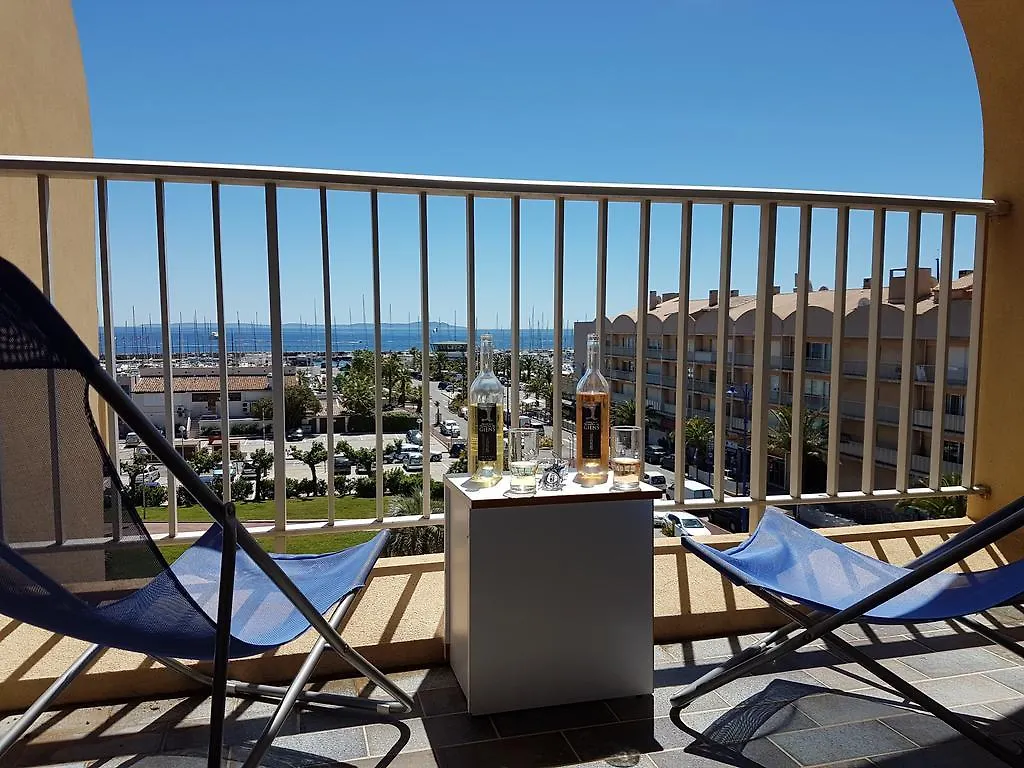 Appart. Vue Sur Mer Et Clim/ Renove Apartman Hyères